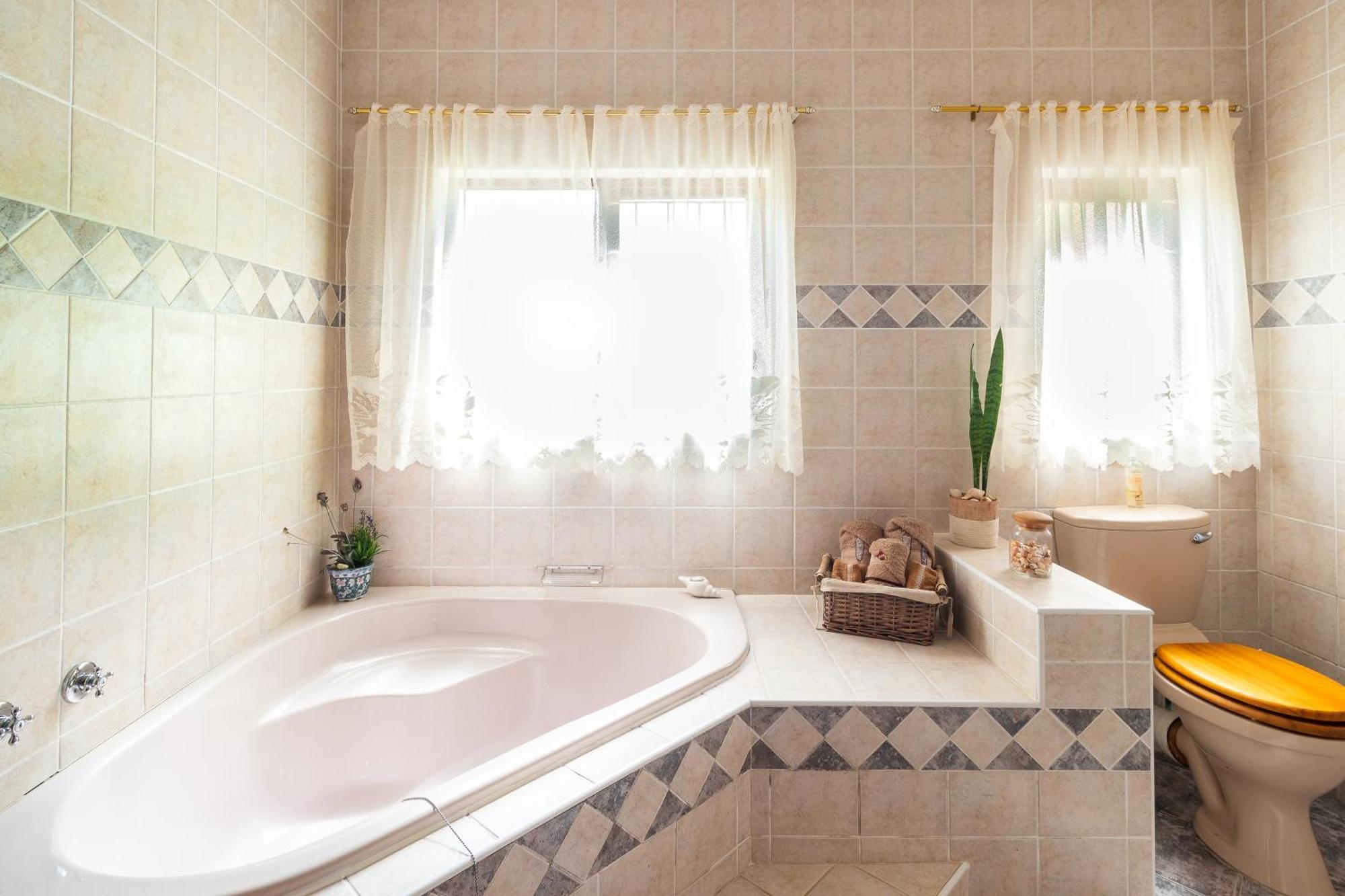 Villa Majestic For Exclusive Accommodation Port Alfred Bagian luar foto