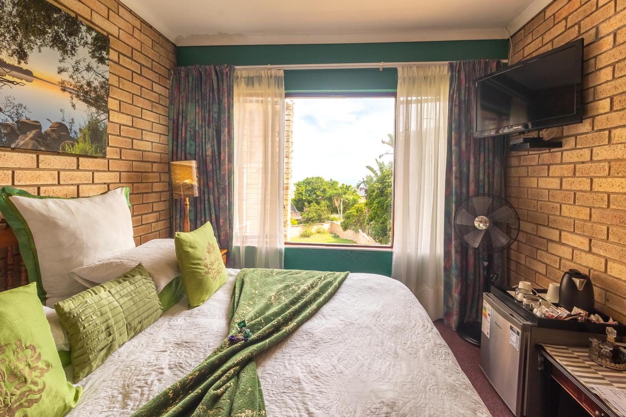 Villa Majestic For Exclusive Accommodation Port Alfred Bagian luar foto